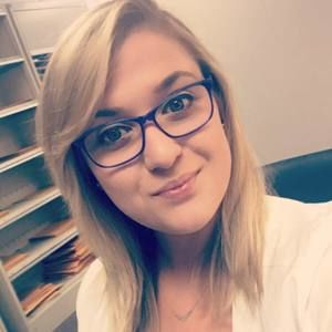 Meet your Posher, Juli